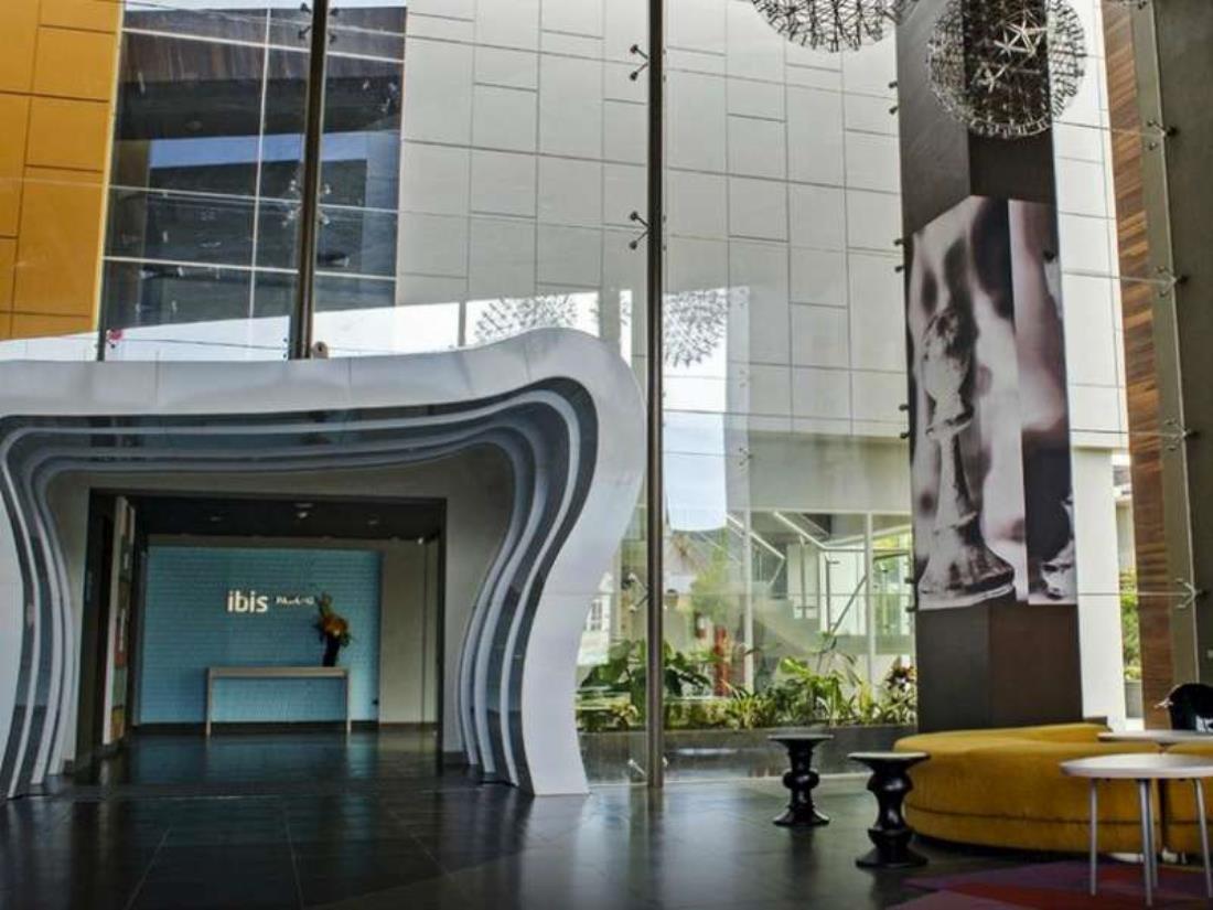 Hotel Ibis Padang Padang  Zewnętrze zdjęcie