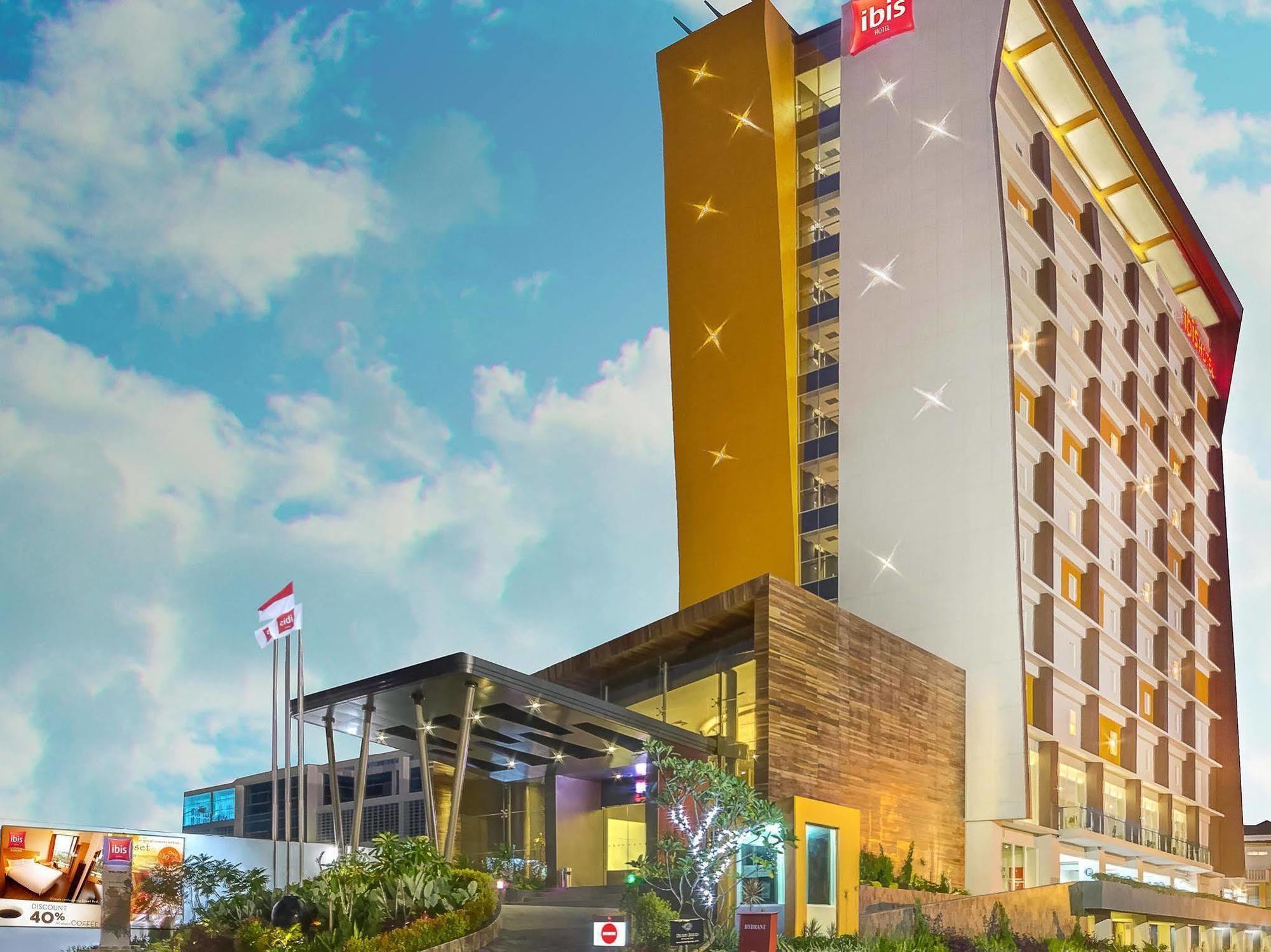 Hotel Ibis Padang Padang  Zewnętrze zdjęcie